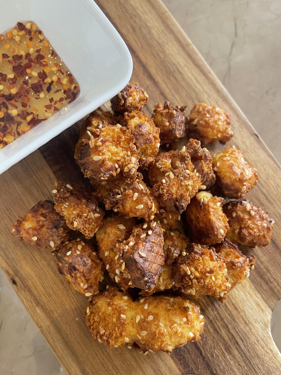 Crispy Halloumi Bites with Hot Honey (5 min Prep time) - Little IA