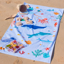 Load image into Gallery viewer, Seaworld Towel

