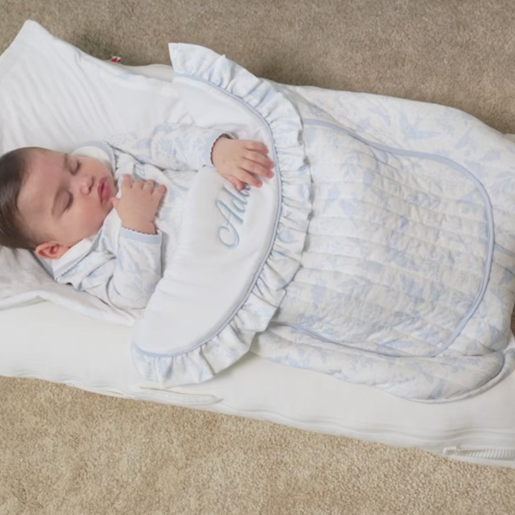 Birdsong Quilted Sleeping Nest