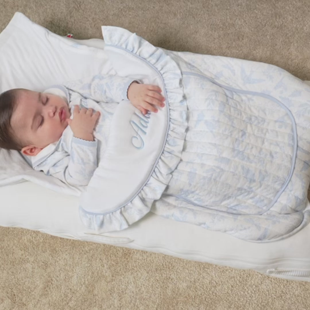 Birdsong Quilted Sleeping Nest